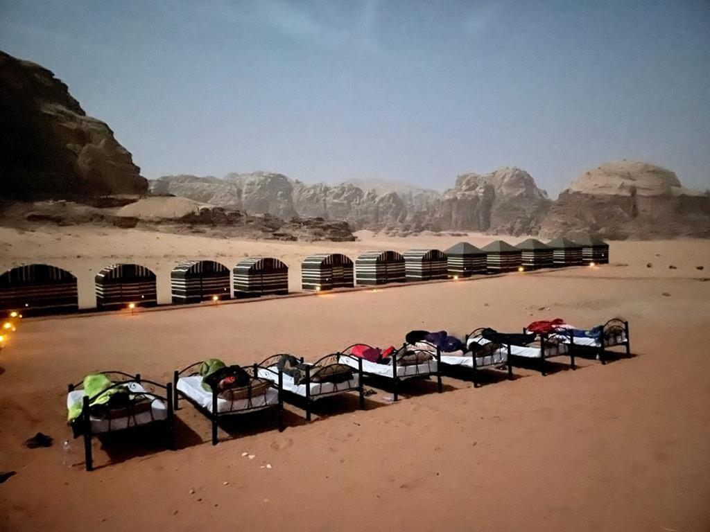 Готель Bedouin Tours Camp Ваді-Рам Екстер'єр фото