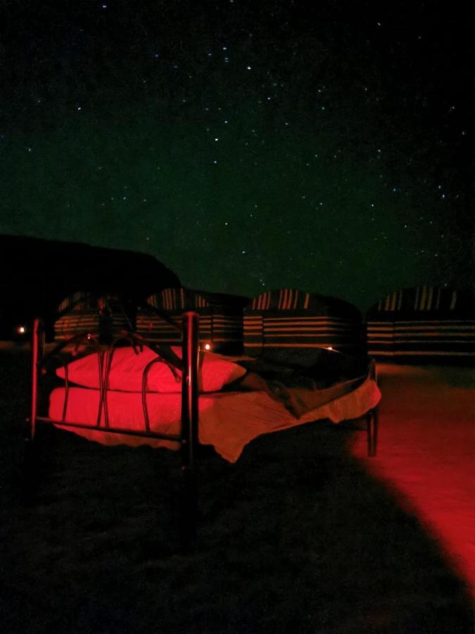Готель Bedouin Tours Camp Ваді-Рам Екстер'єр фото