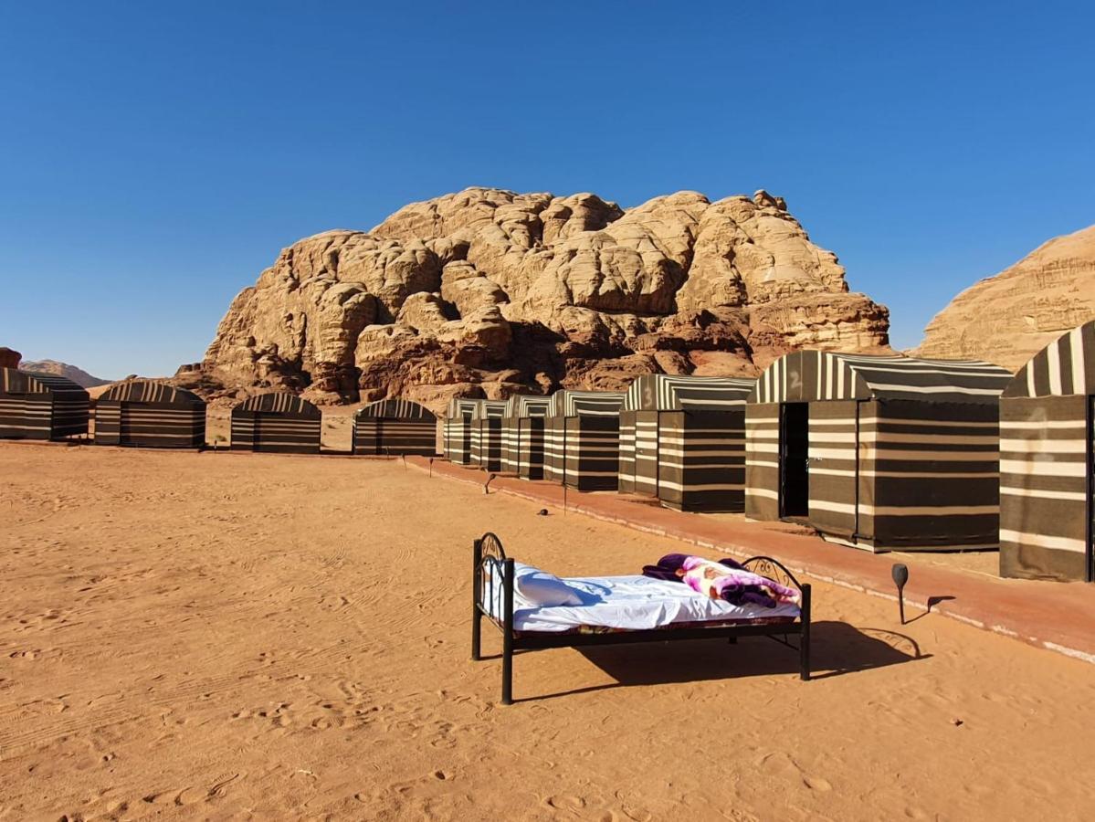 Готель Bedouin Tours Camp Ваді-Рам Екстер'єр фото