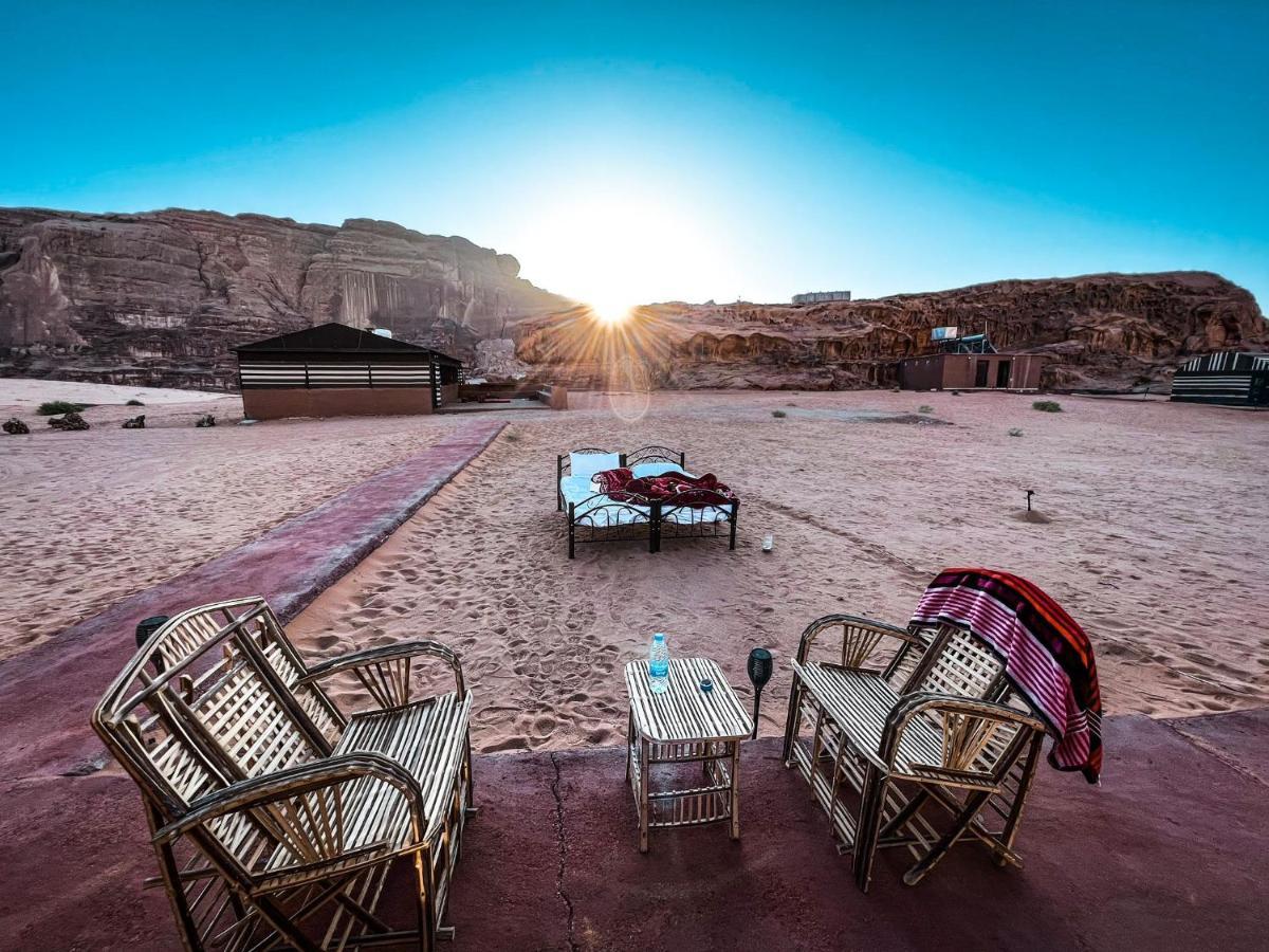 Готель Bedouin Tours Camp Ваді-Рам Екстер'єр фото