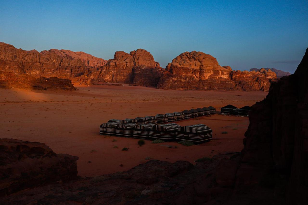 Готель Bedouin Tours Camp Ваді-Рам Екстер'єр фото