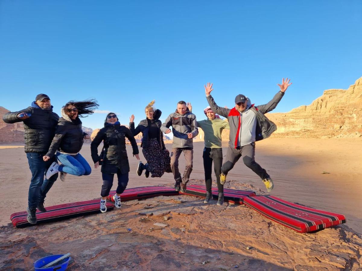 Готель Bedouin Tours Camp Ваді-Рам Екстер'єр фото
