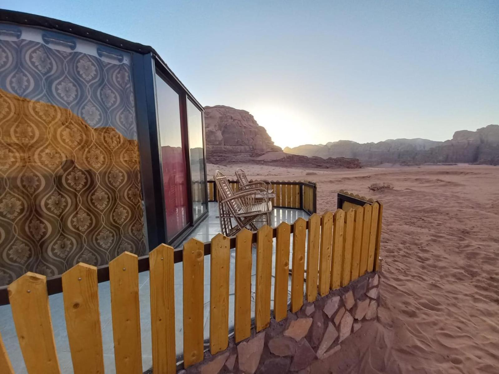 Готель Bedouin Tours Camp Ваді-Рам Екстер'єр фото