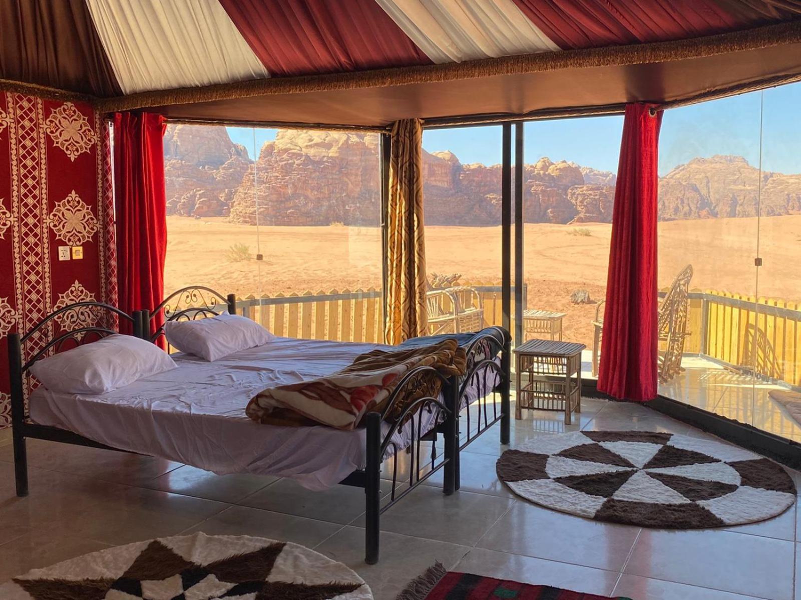 Готель Bedouin Tours Camp Ваді-Рам Екстер'єр фото