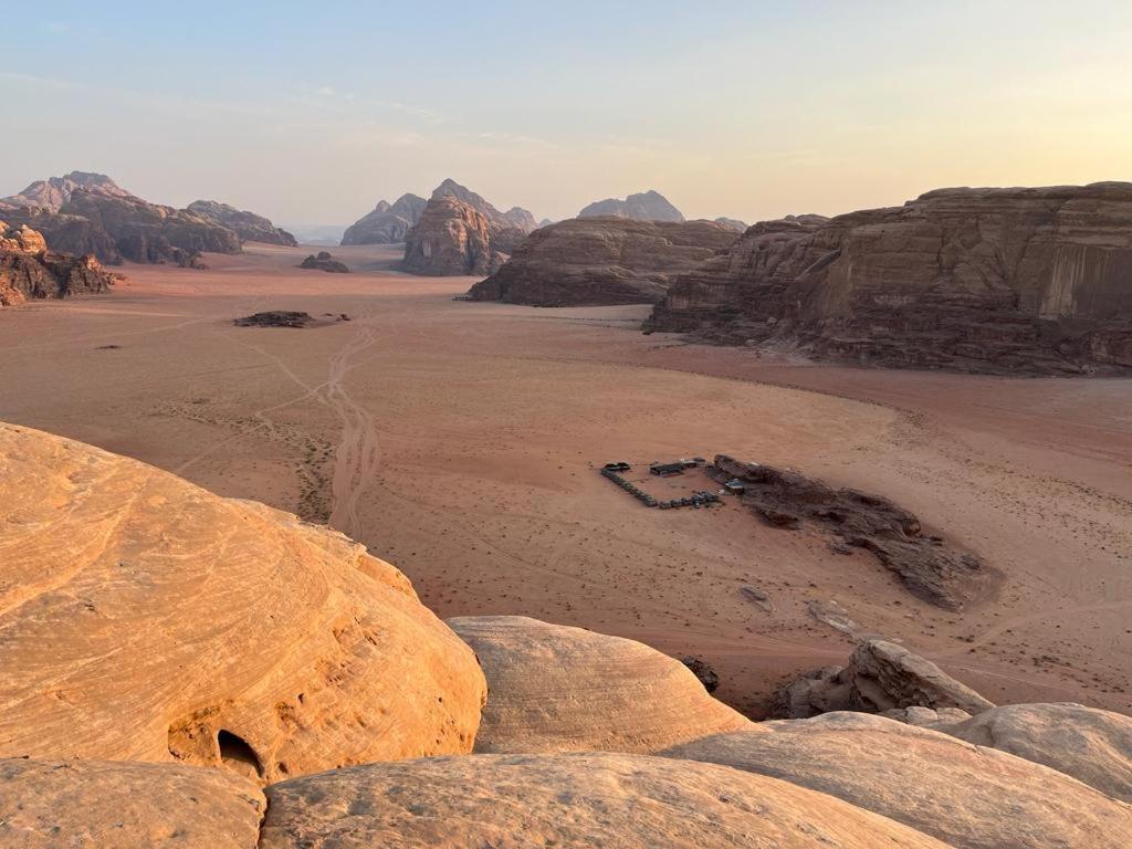 Готель Bedouin Tours Camp Ваді-Рам Екстер'єр фото
