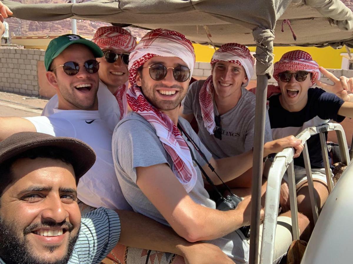 Готель Bedouin Tours Camp Ваді-Рам Екстер'єр фото